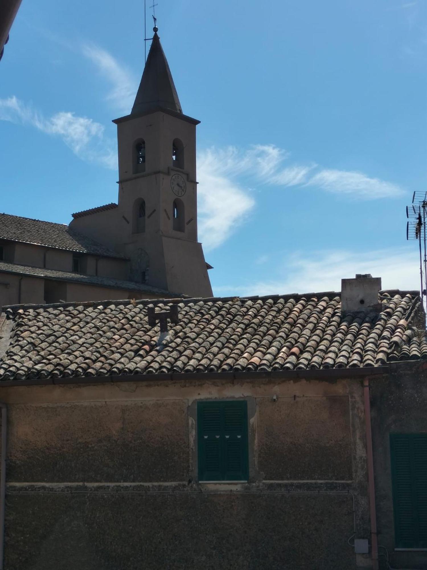 Piazza Varese Valentano Exterior photo